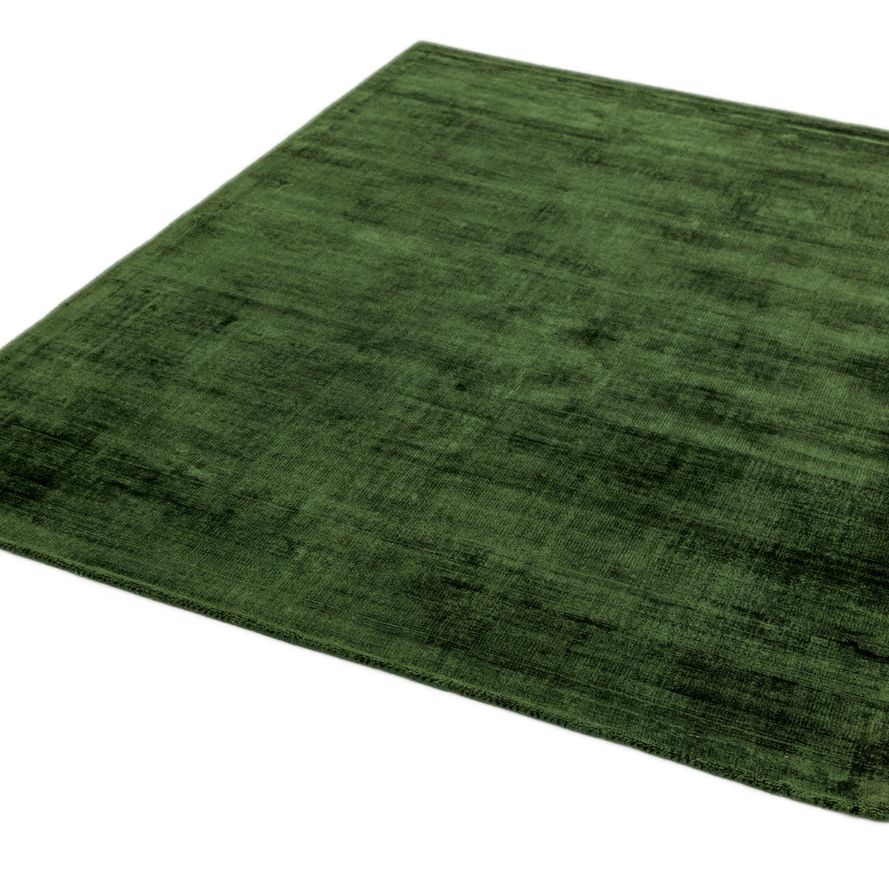 
                  
                    Blade Green
                  
                