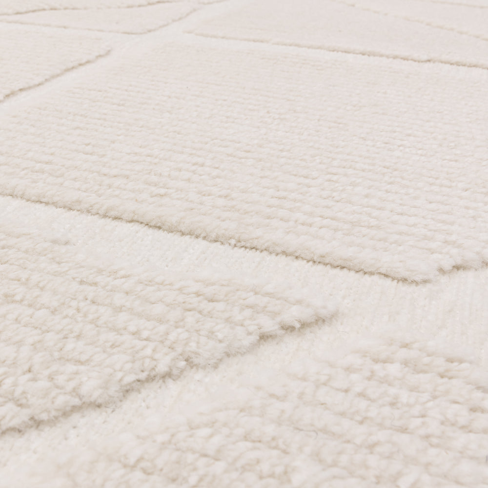 
                  
                    Freja Method Ivory
                  
                
