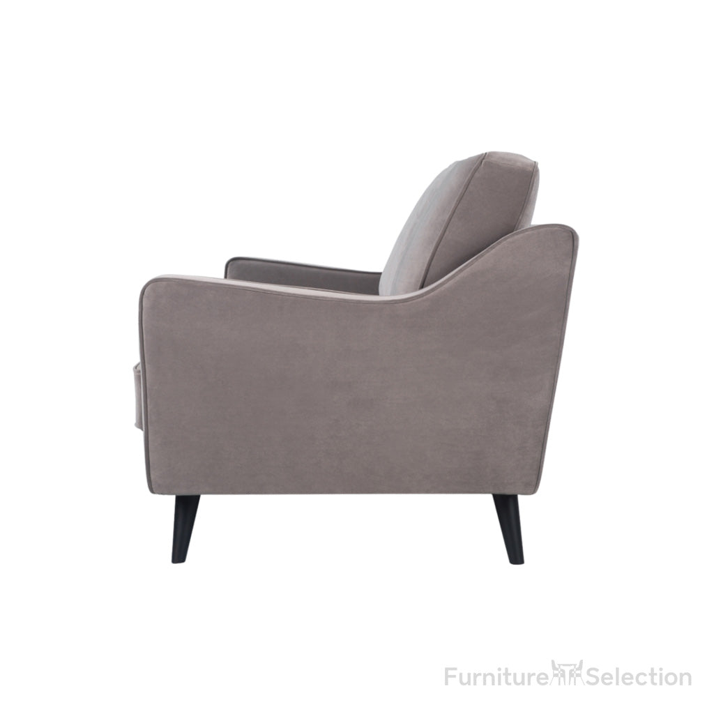 Daffy 2.5 Seat Sofa